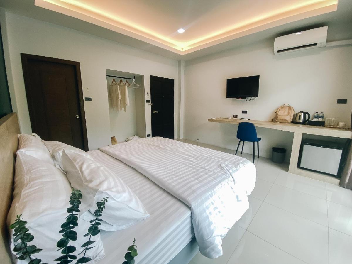 Tall Tree Kata Phuket מראה חיצוני תמונה